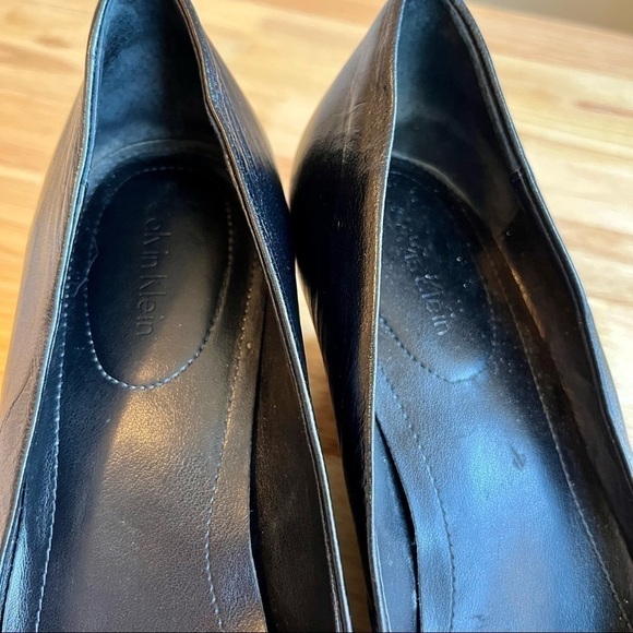 Calvin Klein Yana Black Leather Wedges - size 9.5 - Picture 10 of 12